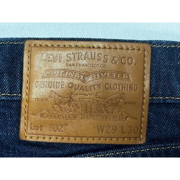 Levi's 502 Men's Tapered Leg Dark Blue Denim Jeans - Size 29x30 (29x28) - Picture 3 of 5